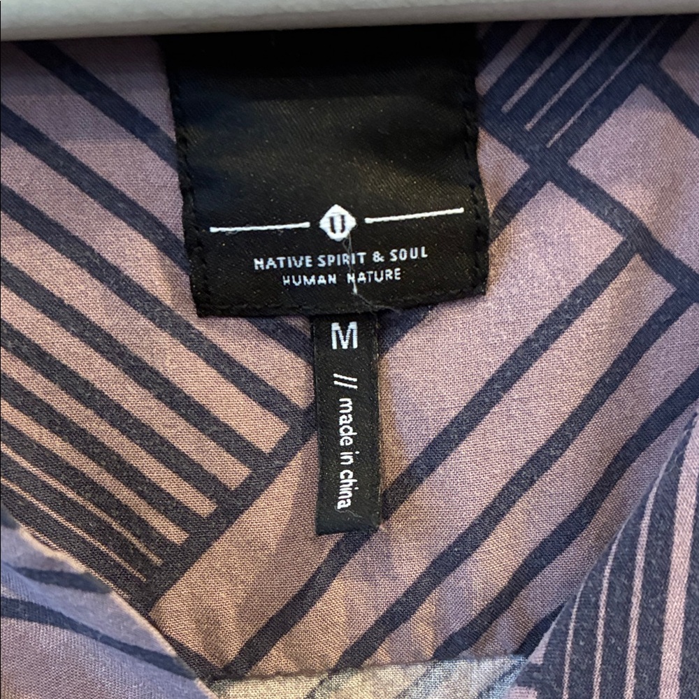 Union Geometric Patterned Men’s Button Down Top - image 3